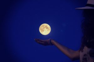ココロの余裕を持つために。占星術と手帳で作る