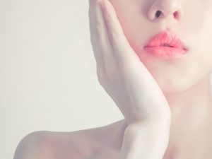 エリカ・アンギャルさん「ラブダイエット」心とカラダが潤う女性に